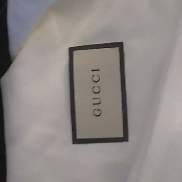 Authentic Gucci belt - Picture 4 of 7